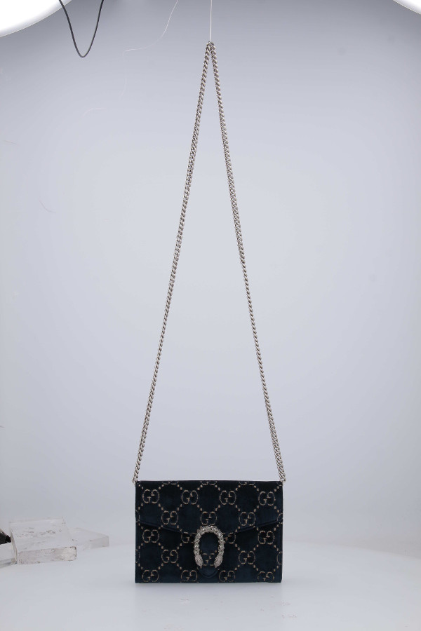 4012319jtpn4262_4_org_ed bag hanging